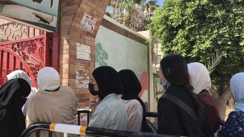 إصابة طالبة في الإسماعيلية بنوبة صراخ خلال امتحان اللغة الفرنسية