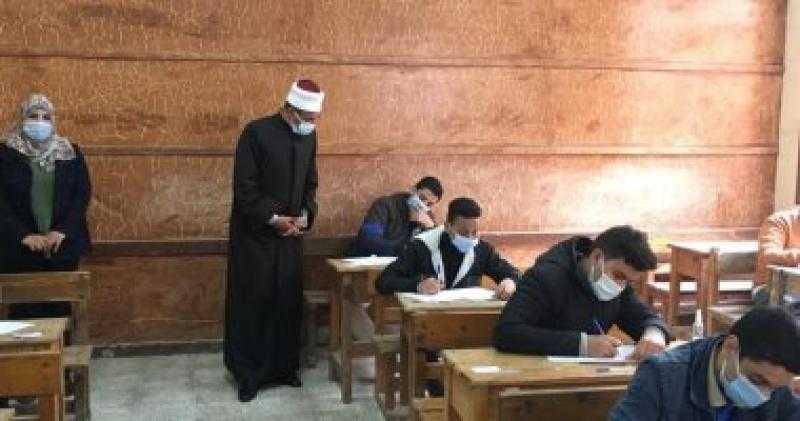 إصابة مراقب أثناء امتحانات الثانوية الأزهرية في الشرقية