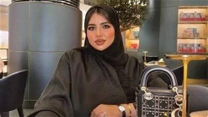 مقيم الدعوى ضد البلوجر أماني السورية يقدم مستندات تدين المتهمة أمام المحكمة