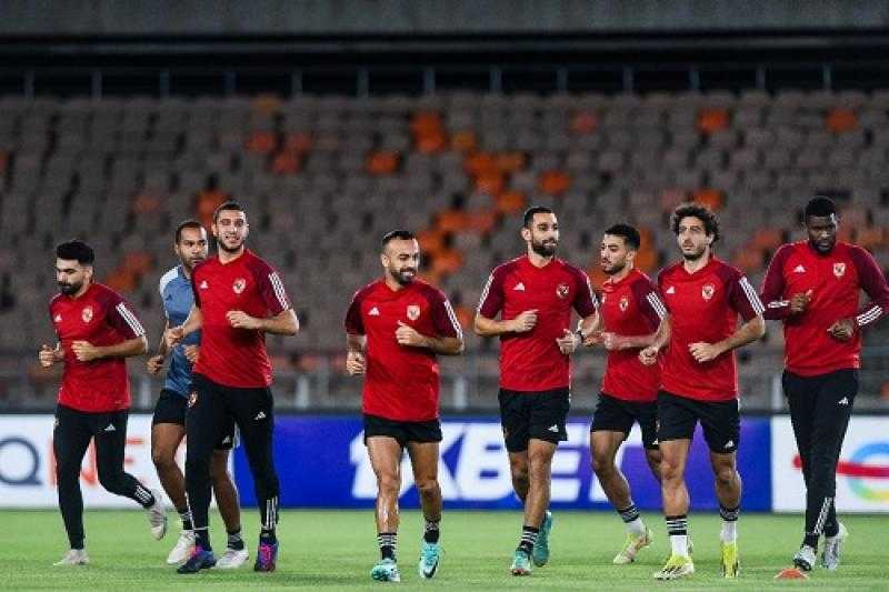مفاجآت في تشكيل الأهلي المتوقع أمام فاركو بالدوري