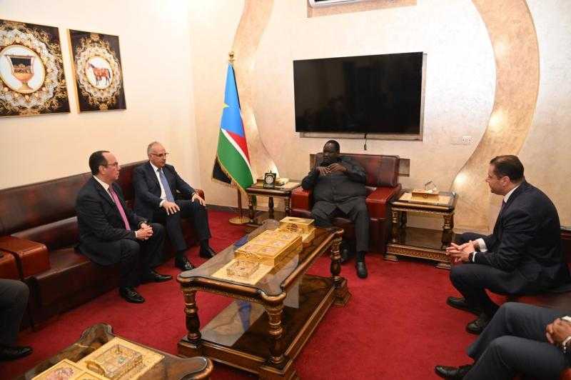 المستشار الأمني لرئيس جنوب السودان يشكر مصر دعمها لبلاده في عدد من المجالات| صور