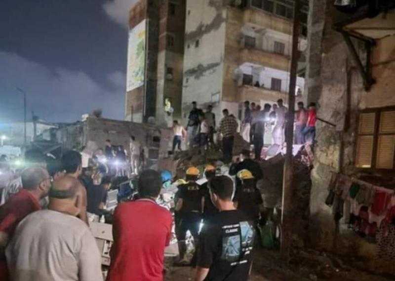 انهيار عقار من 4 طوابق في حي المناخ بمحافظة بورسعيد