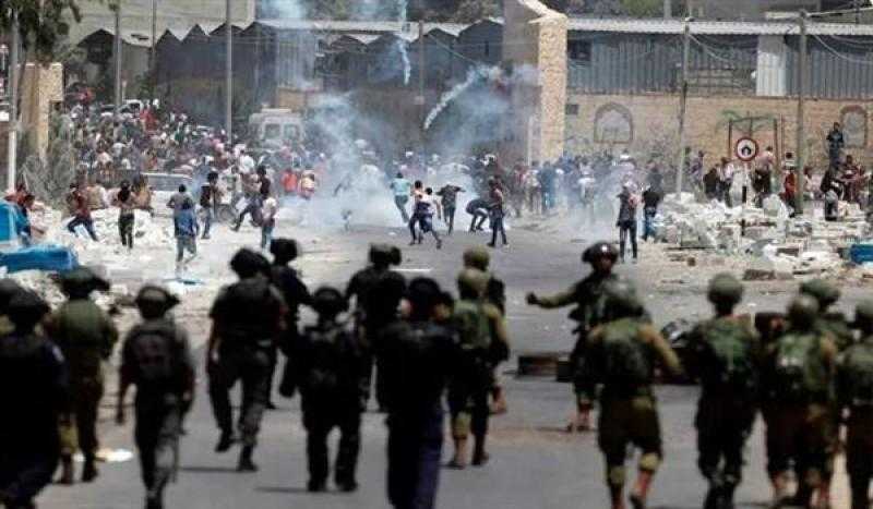 اندلاع مواجهات فلسطينية مع قوات الاحتلال الإسرائيلي في الخضر جنوب بيت لحم