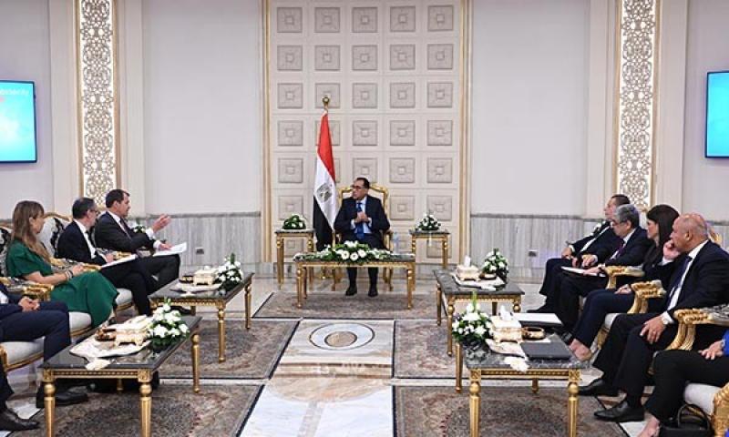 مدبولي: الحكومة ملتزمة بالاستمرار في تنفيذ الإصلاحات الاقتصادية التي تتبناها ودعم القطاع الخاص
