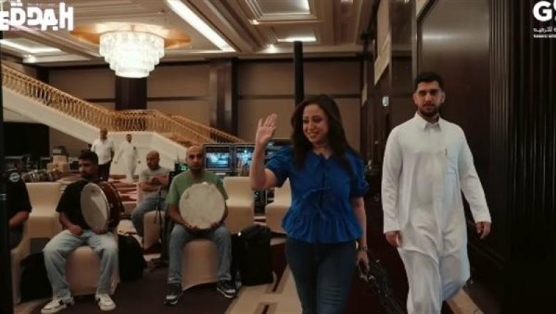 ريهام عبد الحكيم تجري بروفات نهائية استعدادا لحفل ”ليلة وردة” بجدة