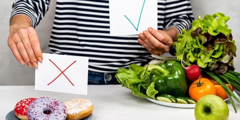 أطعمة لمكافحة ارتجاع المريء وعادات صحية خاطئة لابد من الابتعاد عنها