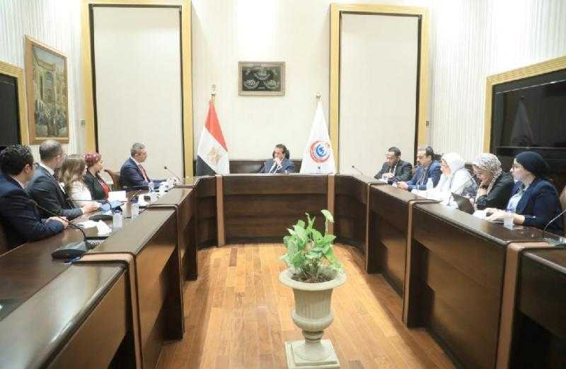 وزير الصحة: استمرار التعاون مع ”فايزر” بما يعزز دعم القطاع الصحي في مصر
