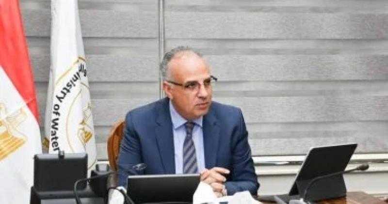 تراجع نصيب الفرد السنوى من المياه لـ500 متر.. تفاصيل كلمة وزير الرى أمام الشيوخ