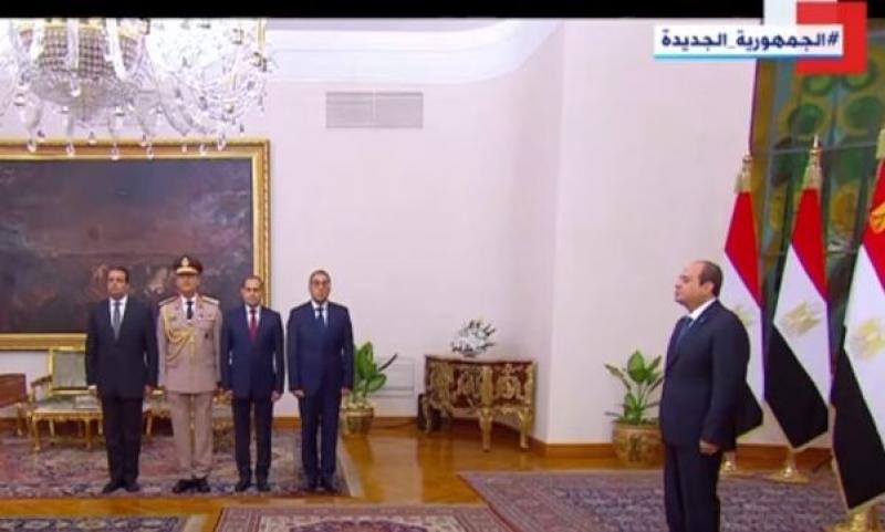 بث مباشر.. الوزراء الجدد يؤدون اليمين الدستورية أمام الرئيس السيسي