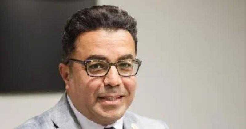 باسل عادل: لأول مرة نرى تغييرا وزاريا شاملا للحكومة به نسبة ملحوظة من الشباب
