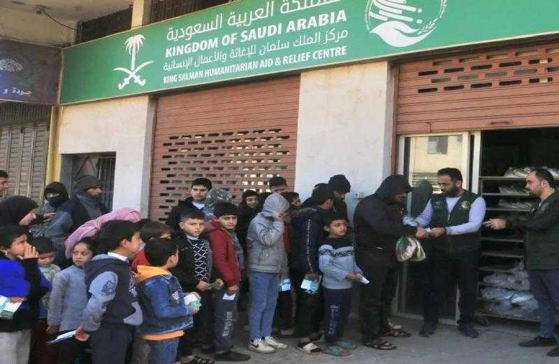 مركز الملك سلمان للإغاثة يوزع آلاف من أربطة خبز للاجئين خلال أسبوع في شمال لبنان