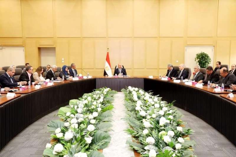 خط أحمر