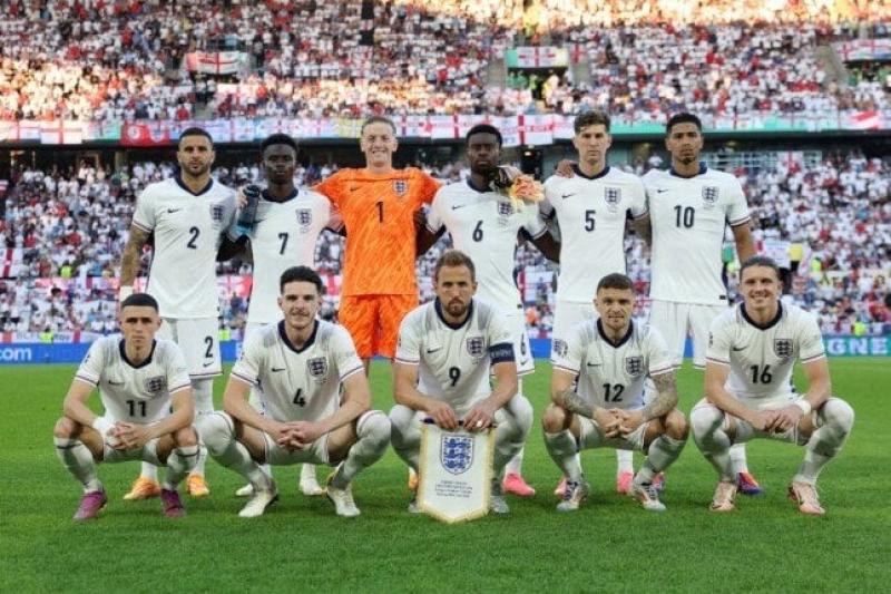 المنتخب الإنجليزي يتوجه إلى دوسلدورف استعدادا لمواجهة سويسرا في يورو 2024