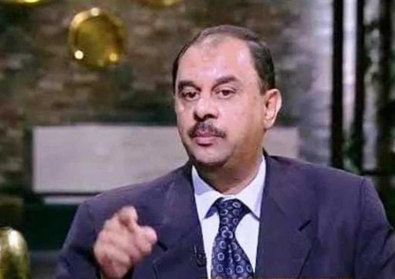 محافظ سوهاج يكشف أول قراراته بشأن المناطق الصناعية