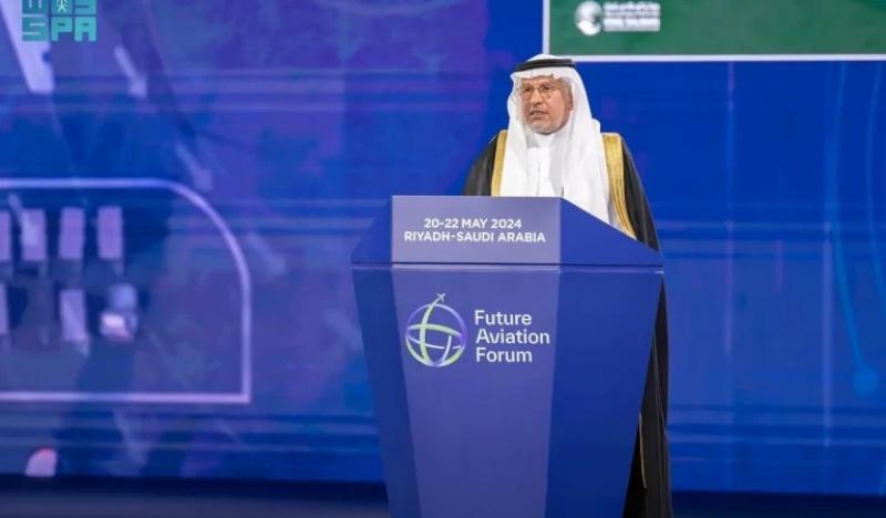 الربيعة: السعودية أسقطت 30 طنًا مساعدات غذائية نوعية جوًا على غزة بالتعاون مع الأردن