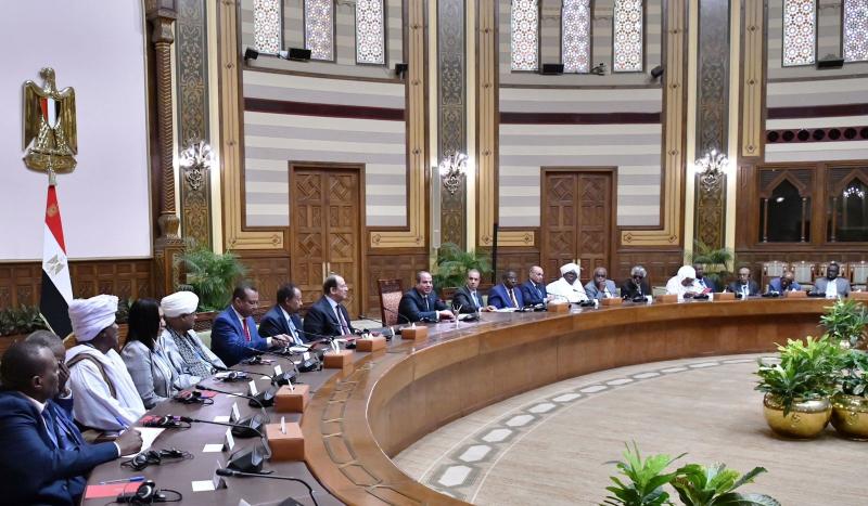 الرئيس السيسي يقدر استجابة المشاركين بمؤتمر القوى السياسية والمدنية السودانية للدعوة المصرية في الوقت الراهن
