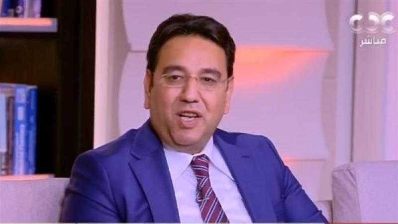 ”عشان الناس تاخد نفسها”.. أيمن محسب يطالب بزيادة مخصصات الحماية المجتمعية