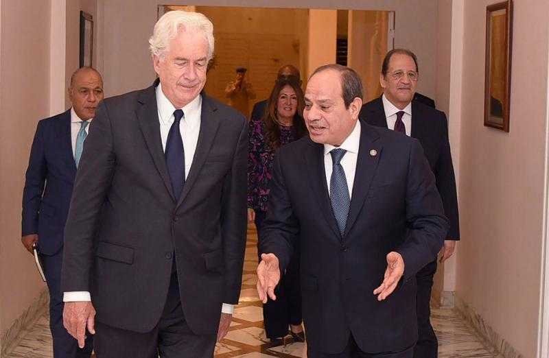 الرئيس السيسي يؤكد الموقف المصري الرافض لاستمرار العمليات العسكرية في قطاع غزة