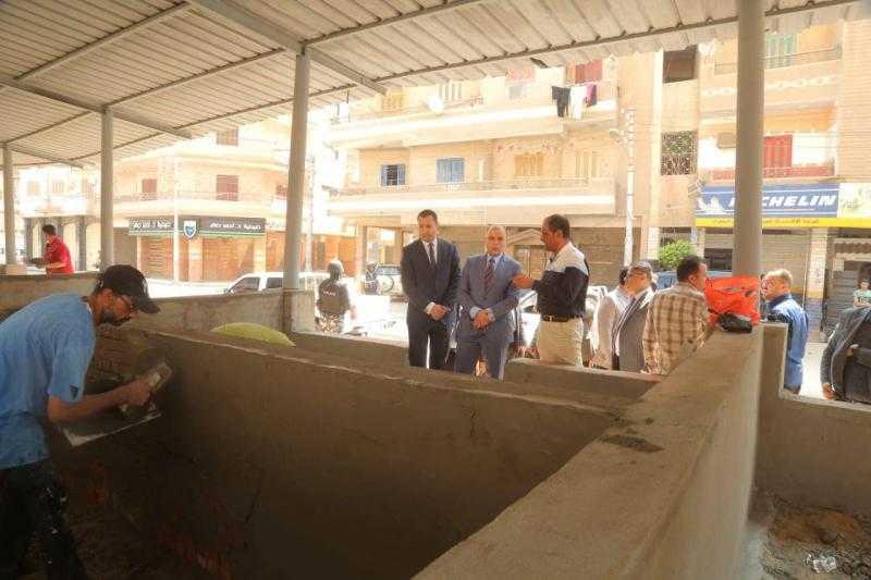 محافظ كفر الشيخ يتفقد أعمال تطوير السوق الحضري الجديد.. صور