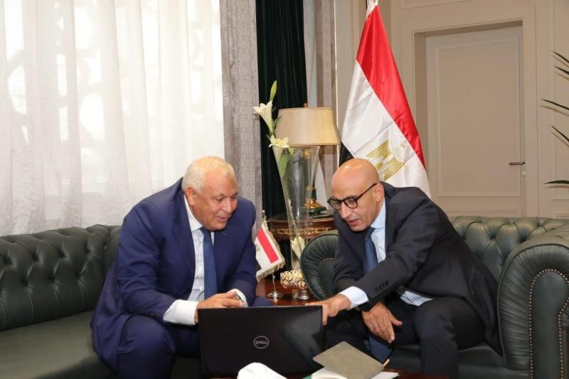 وزير التربية والتعليم يستقبل محافظ الوادي الجديد لاستعراض جهود المحافظة في تطوير العملية التعليمية