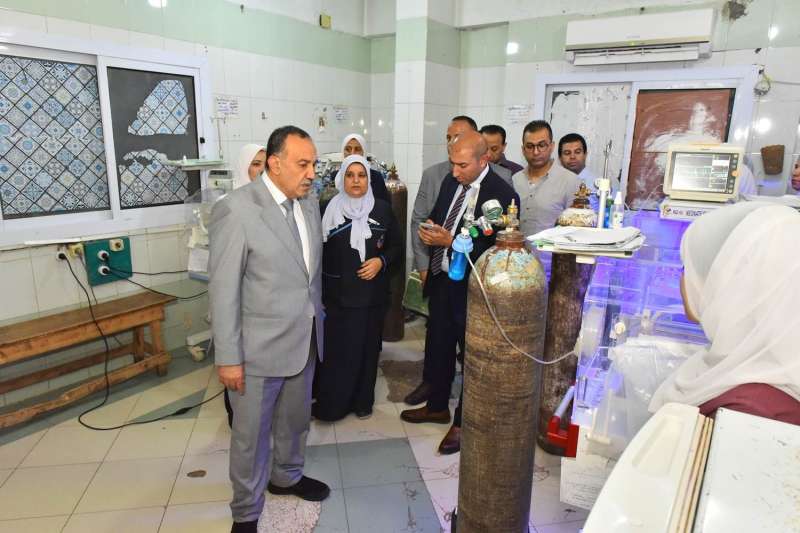 خط أحمر
