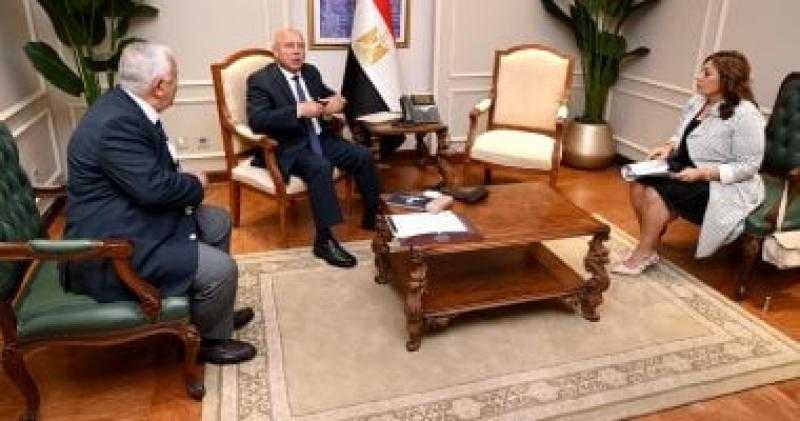 كامل الوزير يبحث مع المجلس التصديري للملابس الجاهزة سبل تنمية وتطوير الصناعة