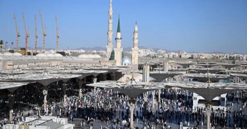الشؤون الدينية بالحرمين الشريفين تطلق مبادرة “فَاسْألُوا أهلَ الذِّكر” لإثراء تجربة المعتمرين