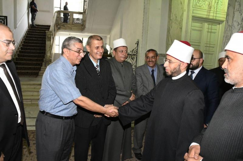 وزير الأوقاف يوجه قيادات المجلس الأعلى للشئون الإسلامية بالتفاني في خدمة دينهم ووطنهم