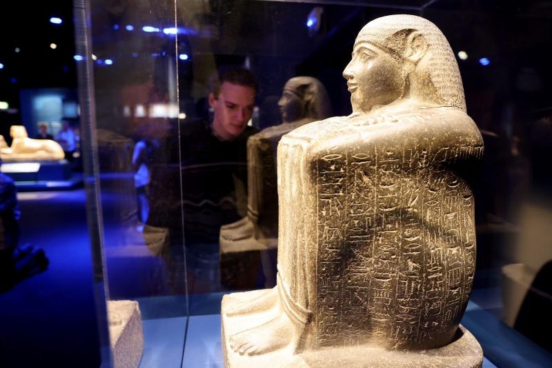 افتتاح معرض رمسيس وذهب الفراعنة بقاعة ODYSSEUM بمدينة كولون بألمانيا.. صور