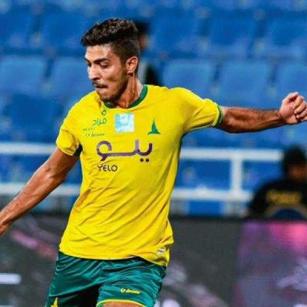 الزمالك يترقب موقف محمد شريف وطارق حامد بعد العودة من السعودية
