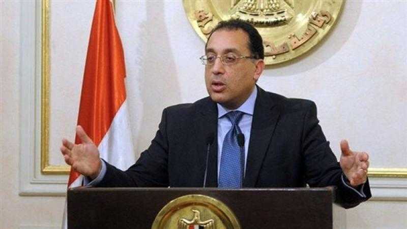 مدبولي: لا حل للزيادة السكانية إلا بتعمير الأراضي الصحراوية