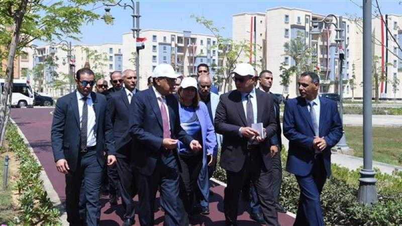 مدبولي يتفقد عددًا من وحدات المبادرة الرئاسية ”سكن لكل المصريين”