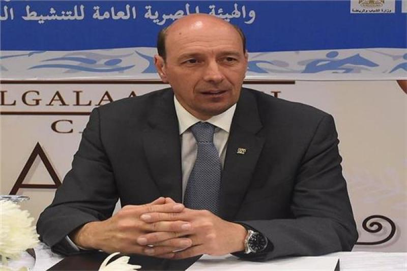 خط أحمر