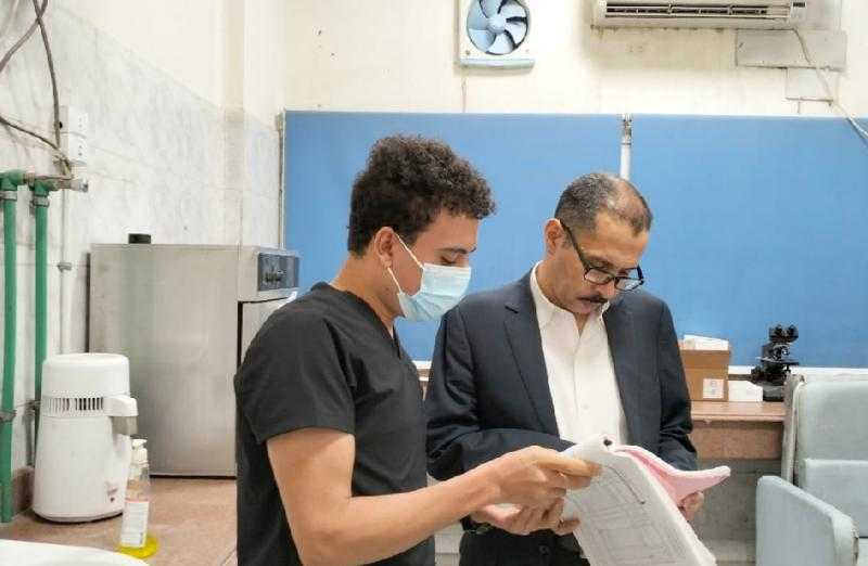 وكيل صحة سوهاج يحيل فريق مكافحة العدوى بمستشفى الصدر للتحقيق.. صور