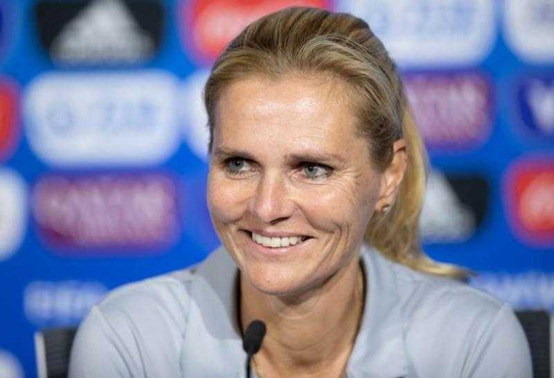 مدربة المنتخب الإنجليزي للسيدات تعرب عن ارتياحها بعد التأهل ليورو 2025
