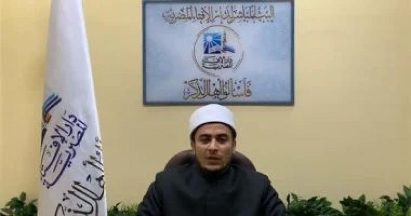 ما حكم الصلاة بالعين؟ أمين الفتوى يجيب عبر قناة الناس