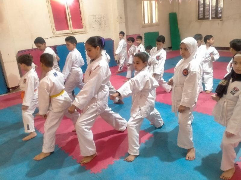 ”شباب كفر الشيخ” تنظم تدريبات الكاراتيه بنادي سخا الرياضي للنشء ضمن فعاليات ”صيف شبابنا”