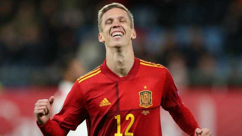 برشلونة يقدم عرضًا رسميًا للتعاقد مع أولمو