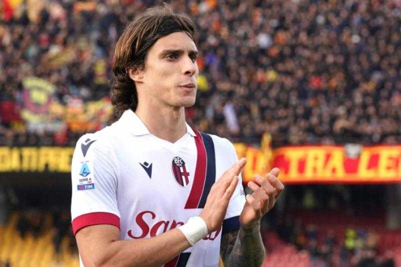 أرسنال يتوصل لاتفاق مع بولونيا لضم كالافيوري