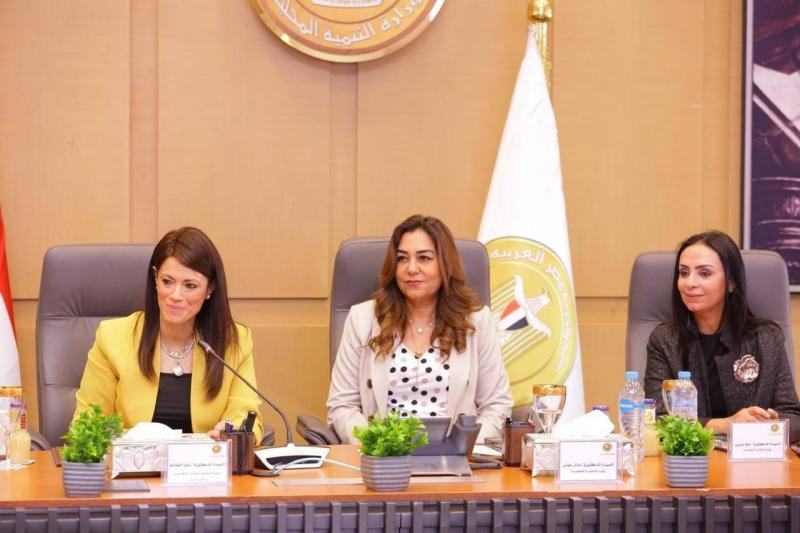 التنمية المحلية تختتم ورشة العمل التعريفية الأولى للمحافظين.. وتوجيهات بضبط الأسعار