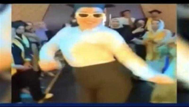 والدة الطالبة صاحبة فيديو الرقص: «مصور الأكاديمية قال لبنتي بعمل تريند»|
