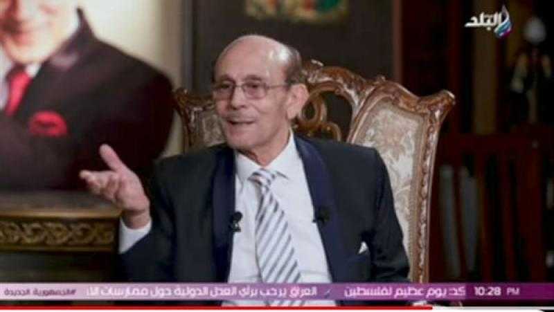 لا للحوار الديني.. الفنان محمد صبحي: «عاملين مكلمة.. كل من هب ودب بيتكلم»