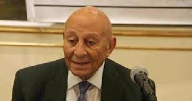 محمد فايق: الشعب المصري تقبل ثورة 23 يوليو وطالب بها للقضاء على الهيمنة الإنجليزية