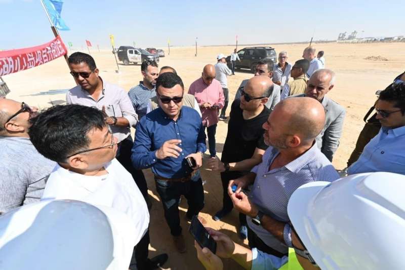 خط أحمر