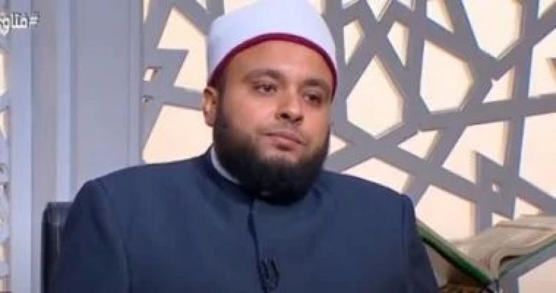 مواعيد شغلى تمنعنى من صلاة الجمعة؟.. أمين الفتوى يرد.. فيديو