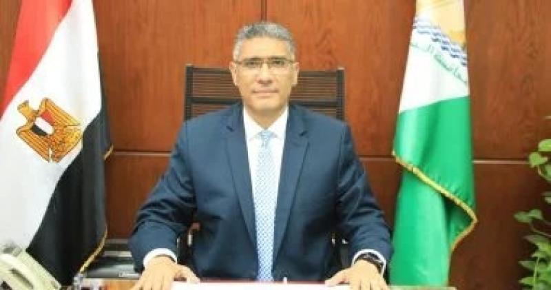 محافظ الجيزة للمواطنين: ”ما تدفعوش زيادة عن الأجرة المحددة”