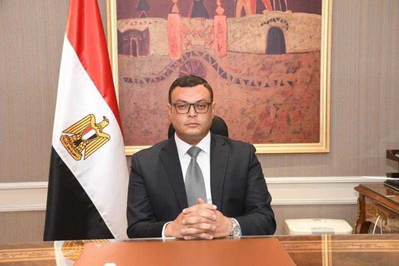 وزير الإسكان يتابع مشروع إنشاء القوس الغربى لمحور اللواء عمر سليمان بالإسكندرية