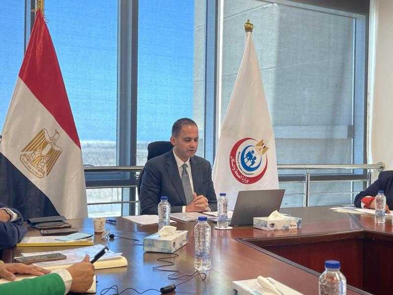 نائب وزير الصحة يترأس اجتماع الأمانة الفنية للسياحة العلاجية بتشكيلها الجديد