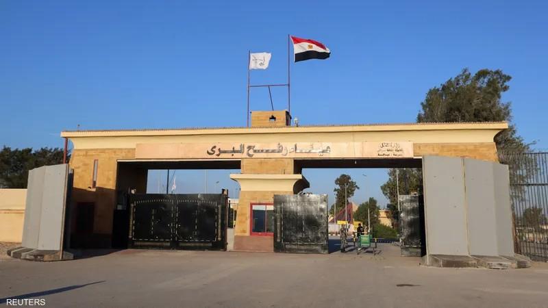 مراسل القاهرة الإخبارية: اشتباكات عنيفة بين الفصائل الفلسطينية وجيش الاحتلال