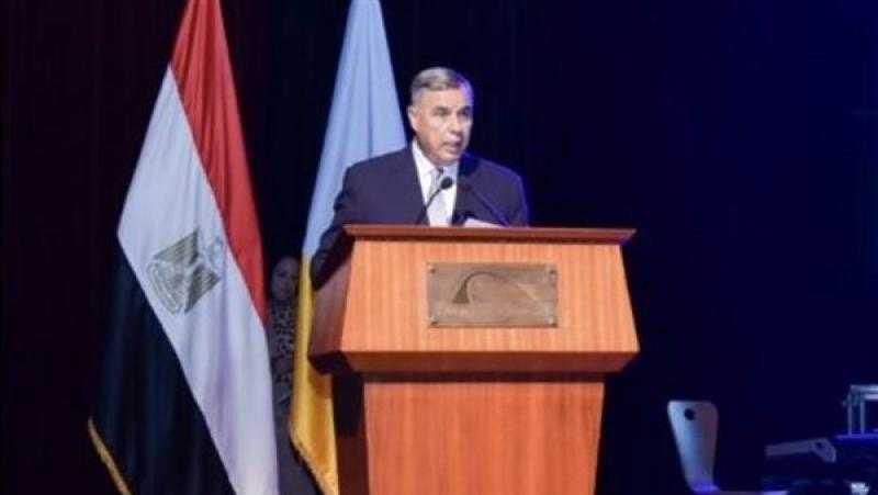 محافظ الإسكندرية يتابع تنفيذ المبادرة الوطنية للمشروعات الخضراء الذكية